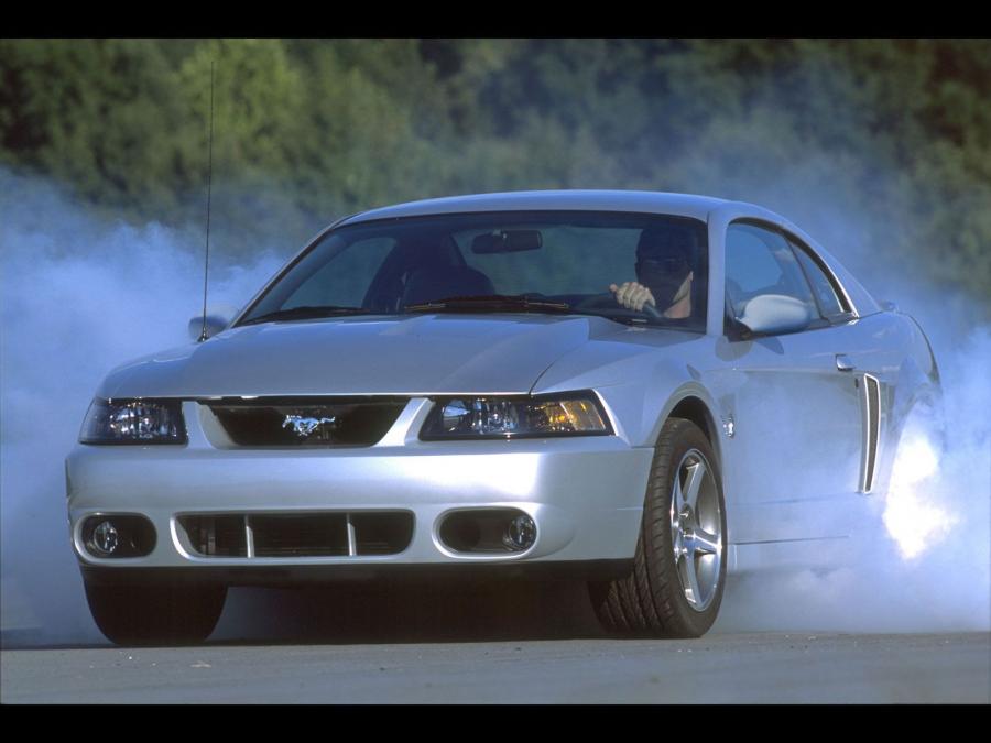  Ford Mustang SVT Cobra 2003 года  (фото 58 из 61)